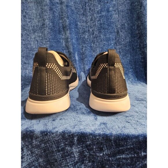 NEW APL Techloom Breeze Men 9 Women 11 Black White Running Shoes Sneakers - Picture 4 of 6